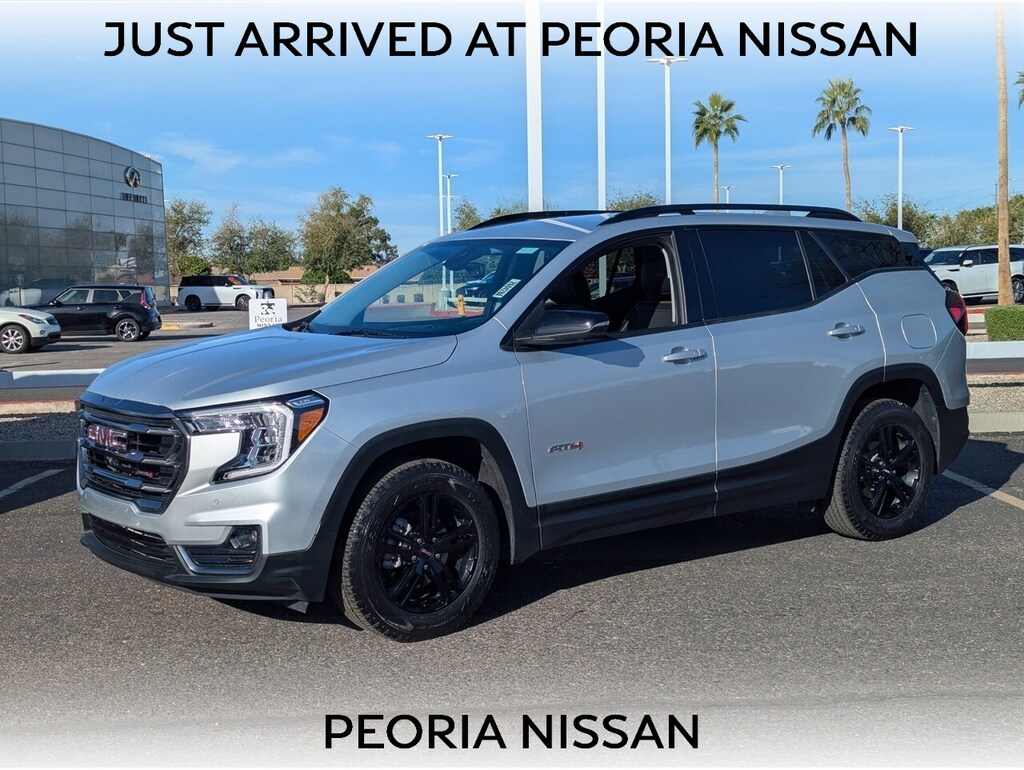 Used 2022 GMC Terrain AT4 SUV