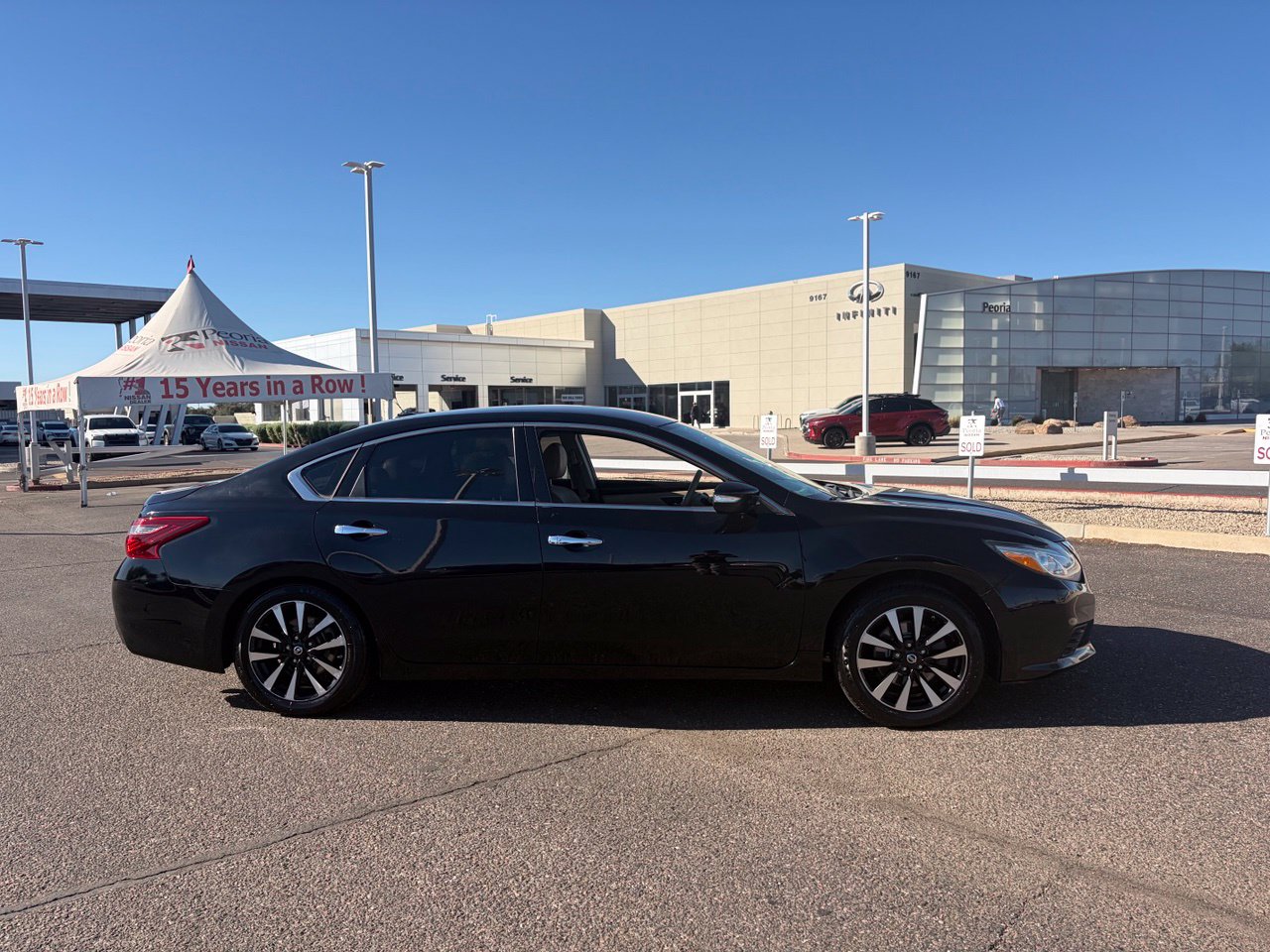 Used 2018 Nissan Altima SL with VIN 1N4AL3AP0JC191093 for sale in Peoria, AZ