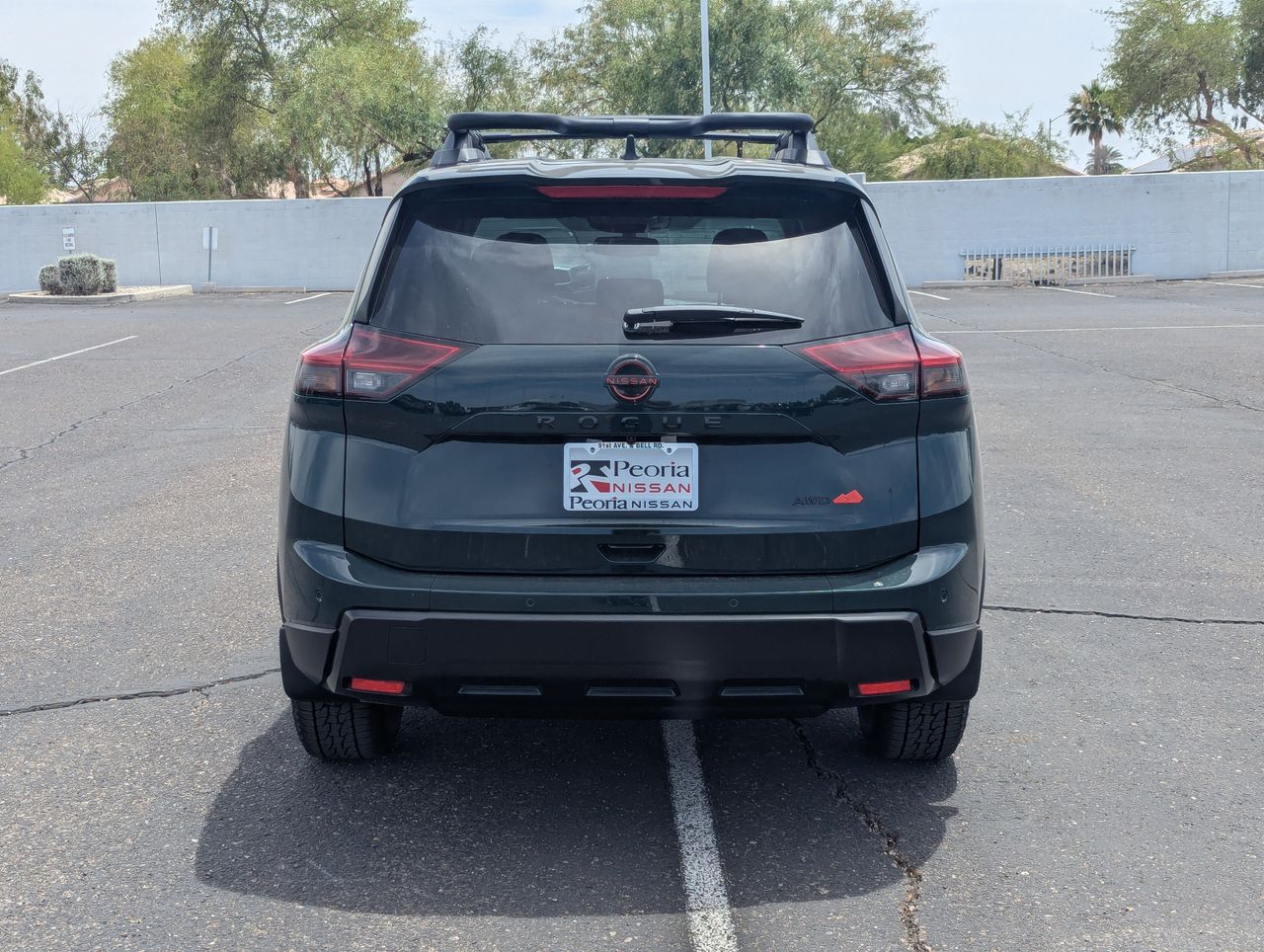View vehicle photo 4