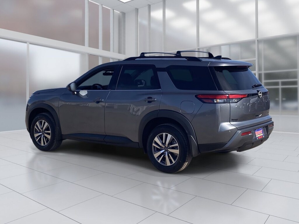 New 2026 Nissan Pathfinder SL SUV