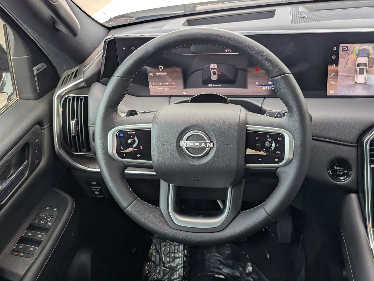 2025 Nissan Armada SL - Photo 25