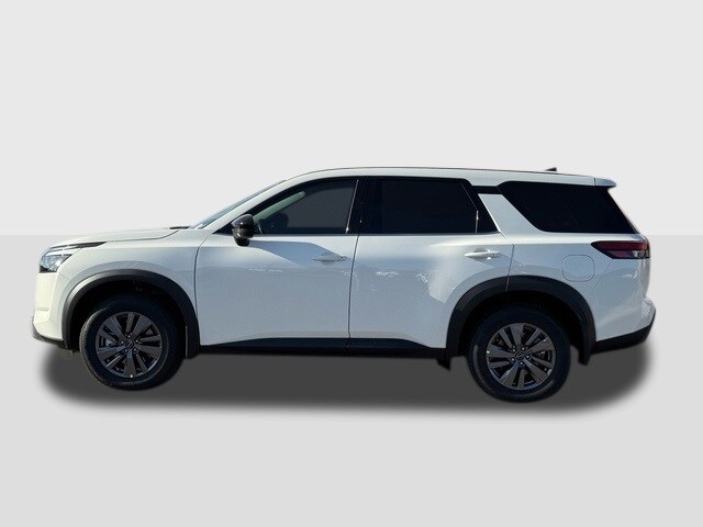 2025 Nissan Pathfinder S photo 2