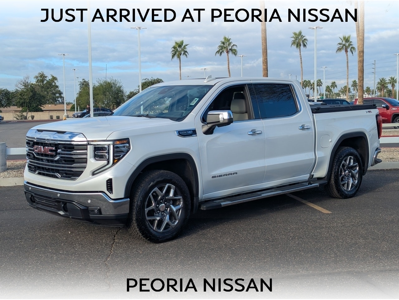 2024 GMC Sierra 1500 SLT's photo