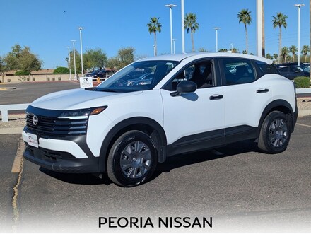 2025 Nissan Kicks S SUV