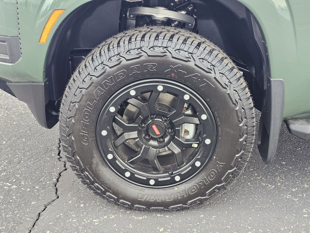 2026 Nissan Frontier SV - Photo 9