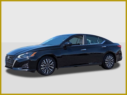2026 Nissan Altima SV Sedan