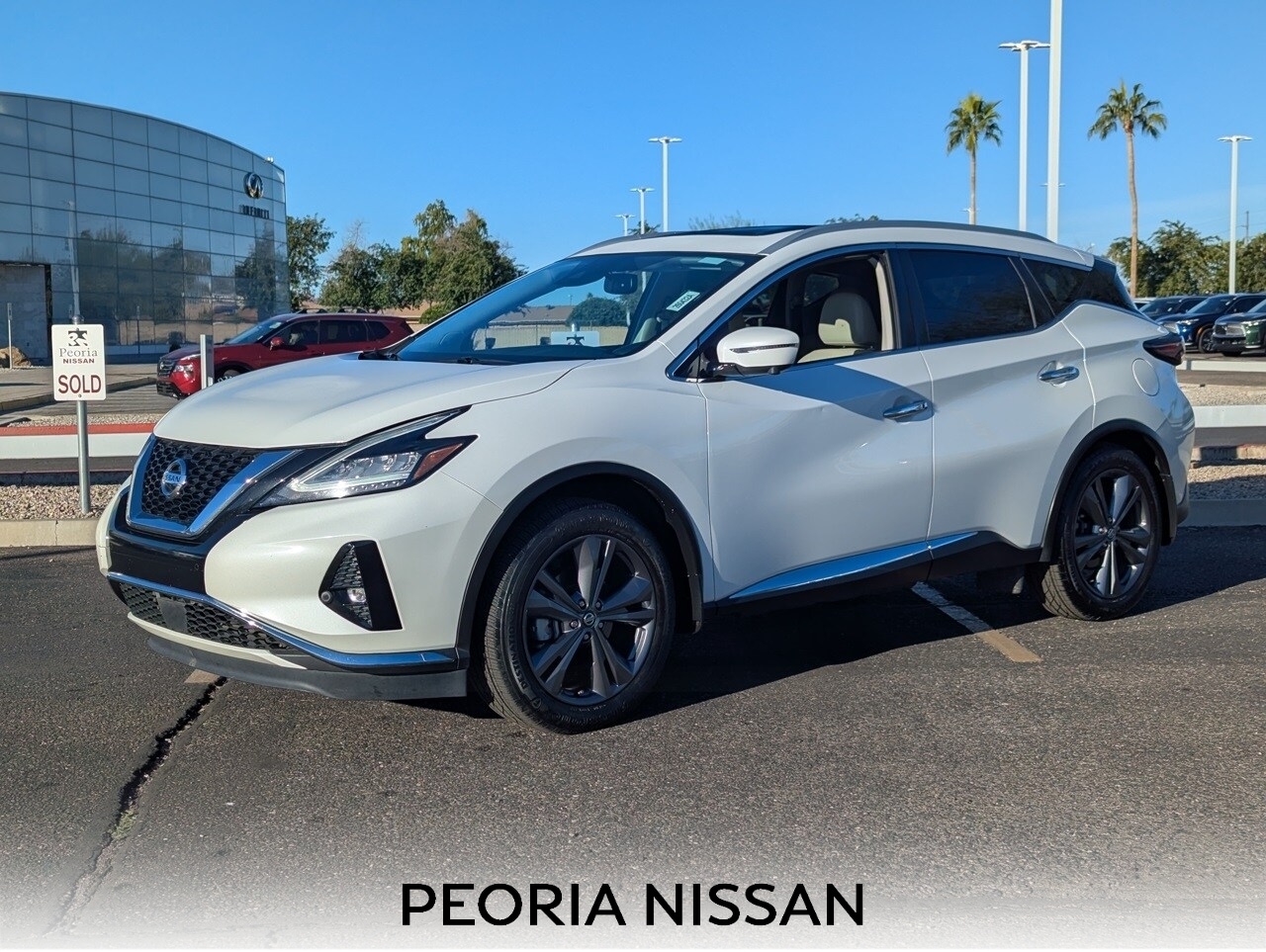 2020 Nissan Murano Platinum's photo