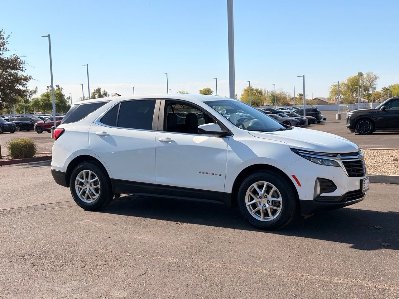 2023 Chevrolet Equinox LT - Photo 8