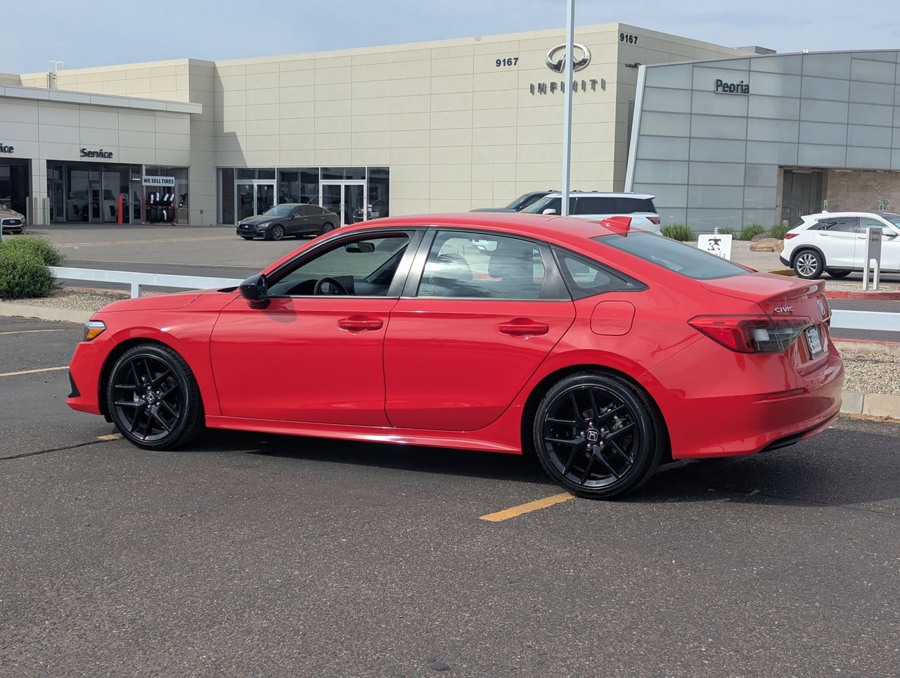 View vehicle photo 4