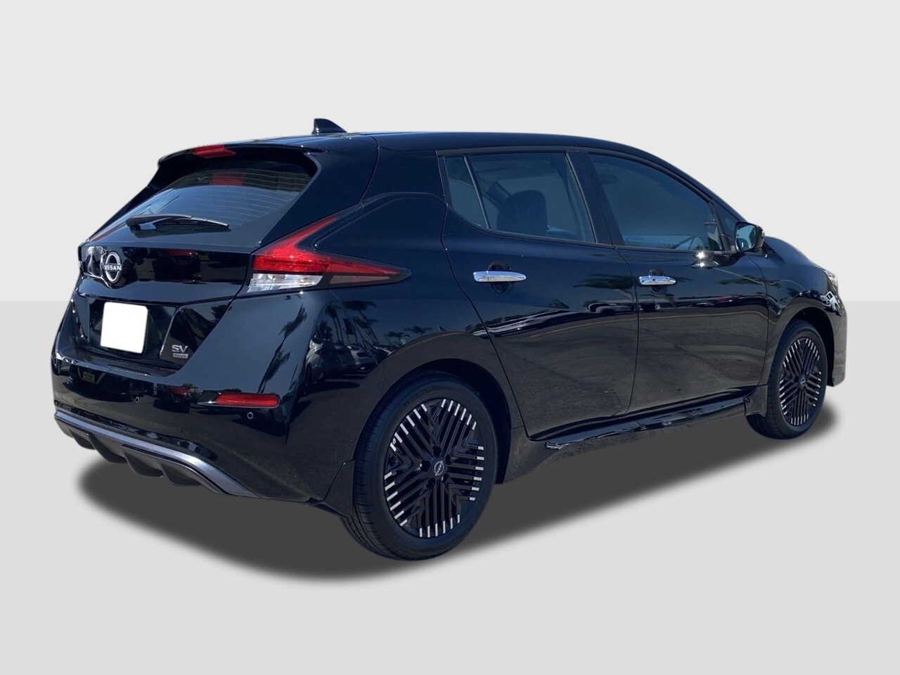 2025 Nissan Leaf SV Plus photo 4