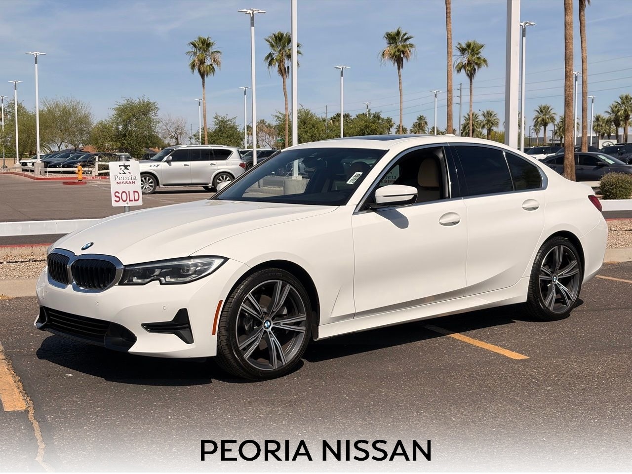 2021 BMW 3 Series 330i Sedan's photo
