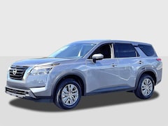 2025 Nissan Pathfinder S SUV