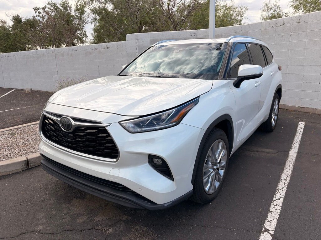 Used 2020 Toyota Highlander Limited SUV