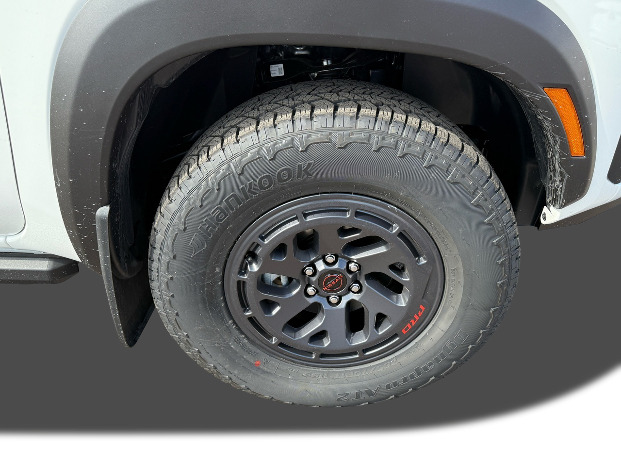 2026 Nissan Frontier PRO-4X - Photo 9