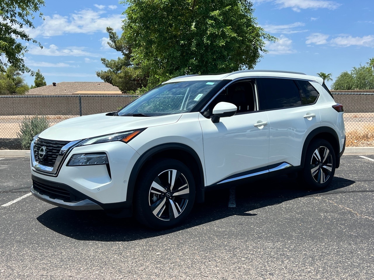 Certified 2023 Nissan Rogue SL with VIN 5N1BT3CAXPC828647 for sale in Peoria, AZ