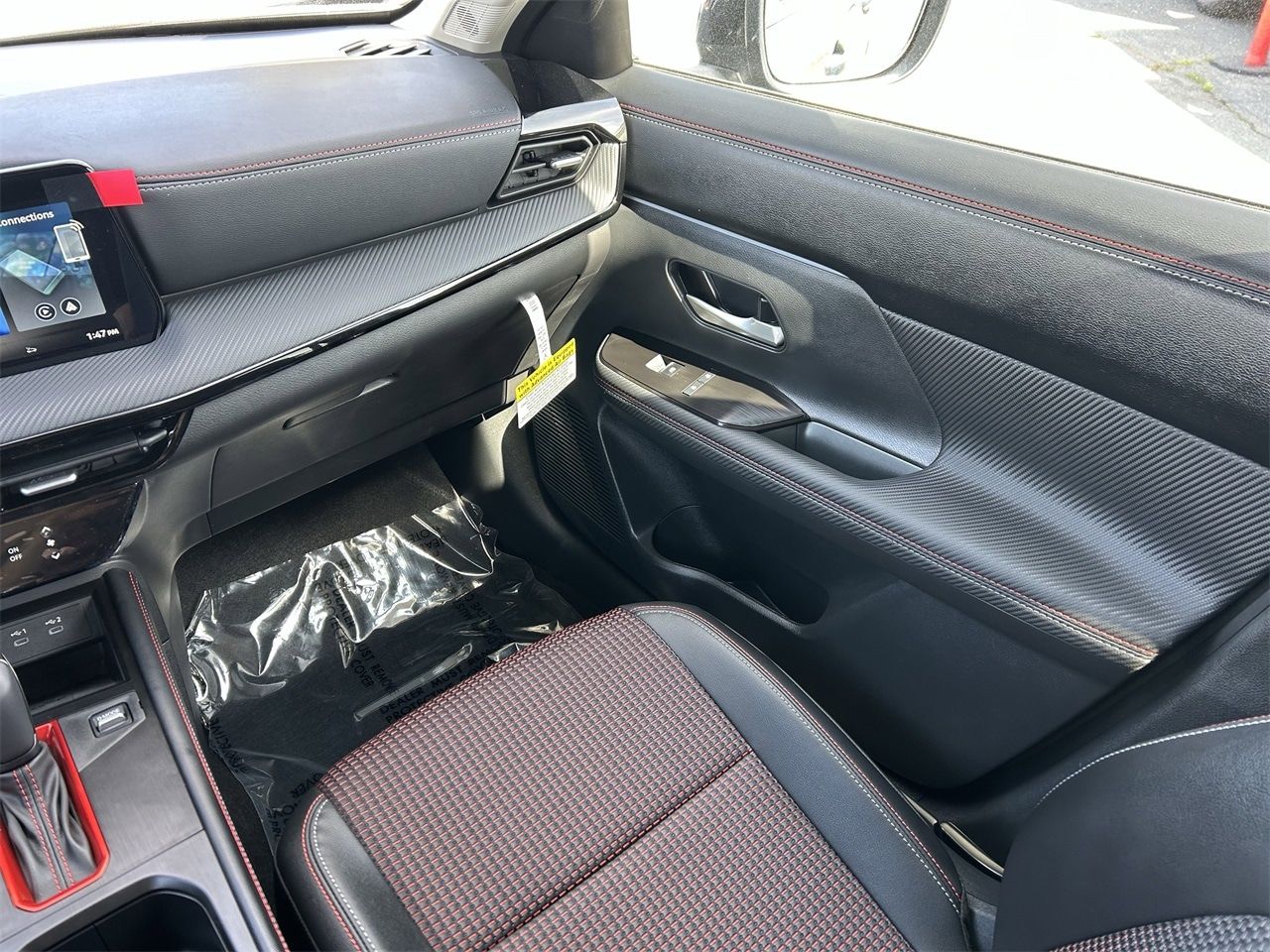 2026 Nissan KICKS SR - Photo 20
