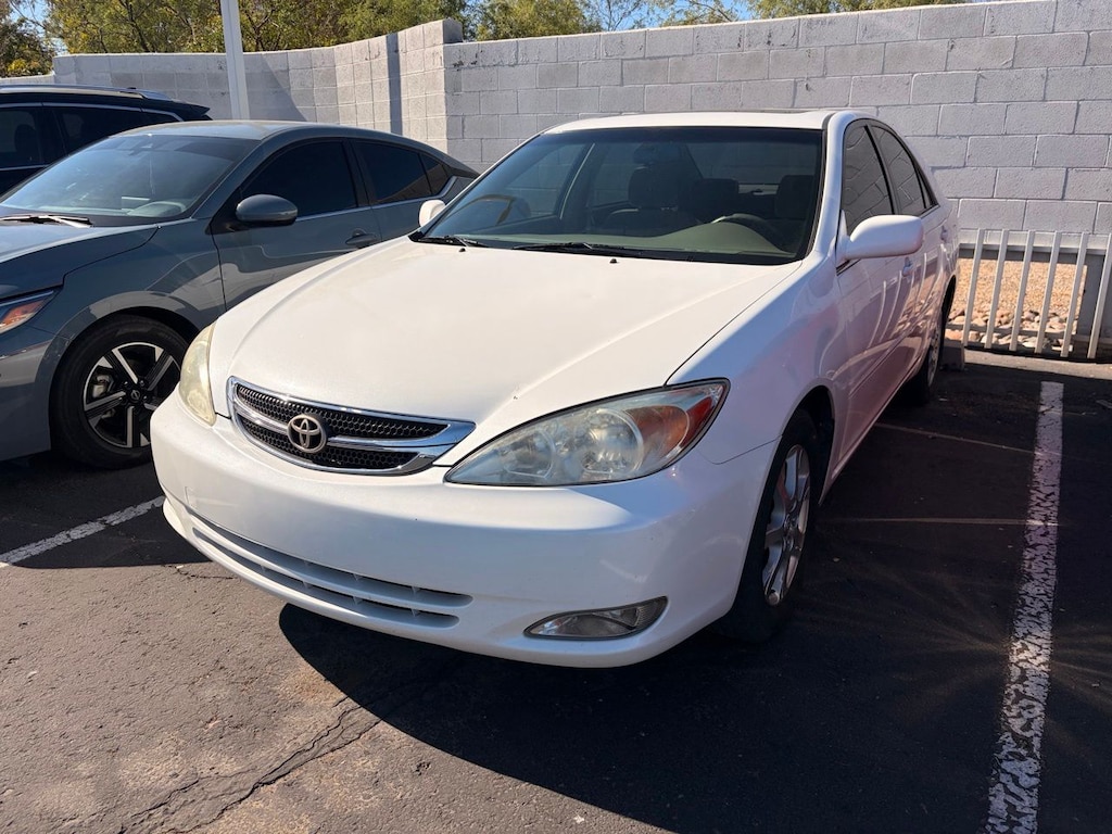 Used 2004 Toyota Camry LE Sedan