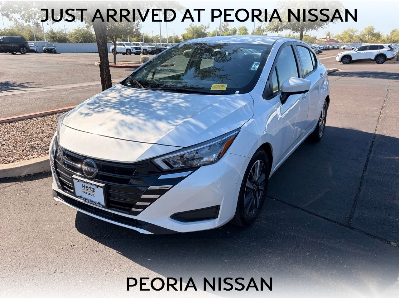 2025 Nissan Versa 1.6 SV CVT's photo