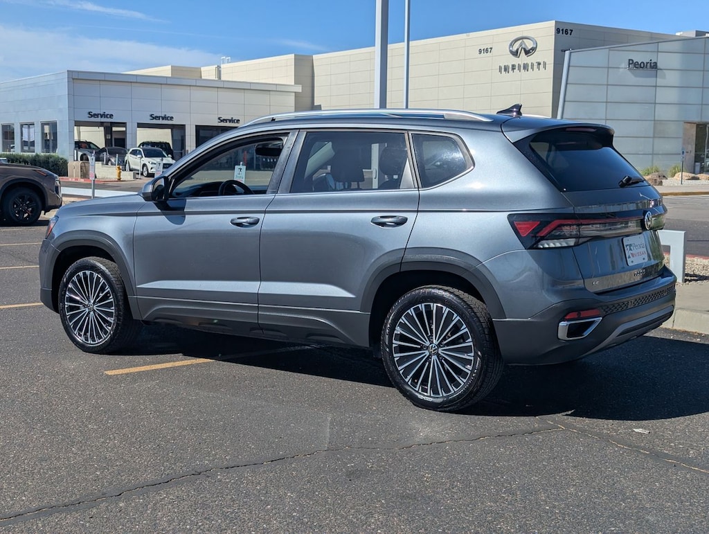 Used 2025 Volkswagen Taos 1.5T SE SUV