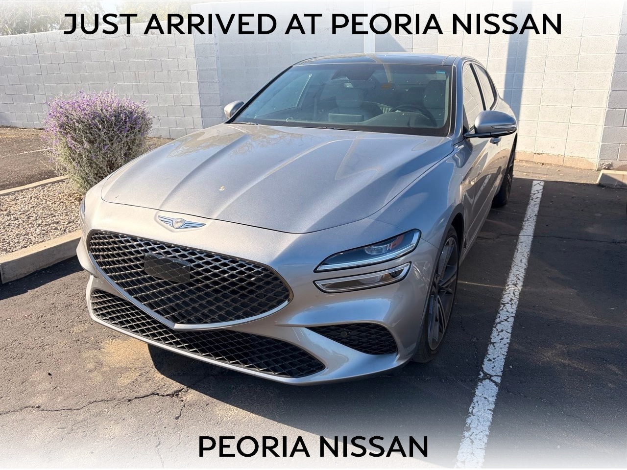 2025 Genesis G70 2.5T Standard's photo