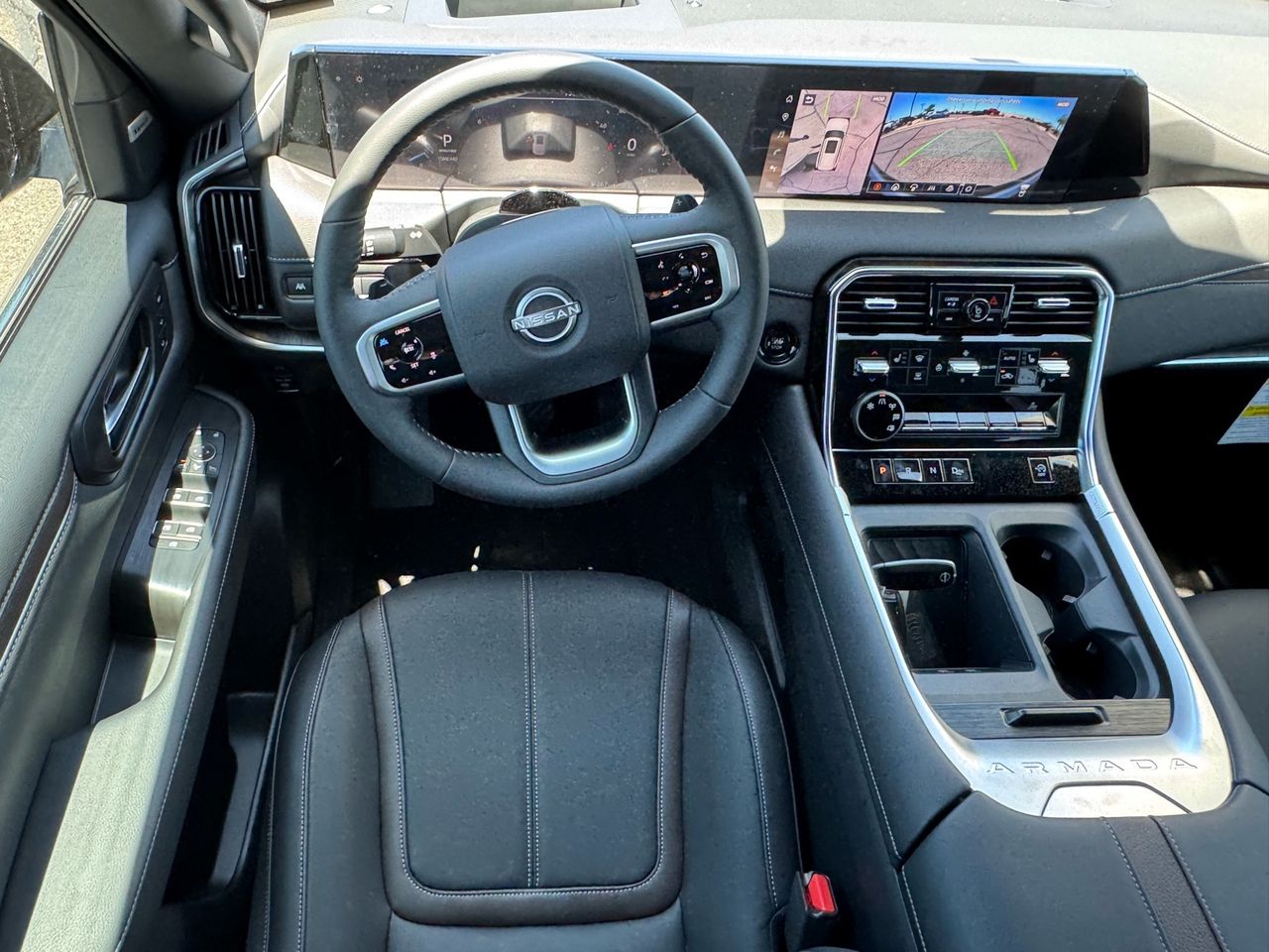 2025 Nissan Armada SL - Photo 25