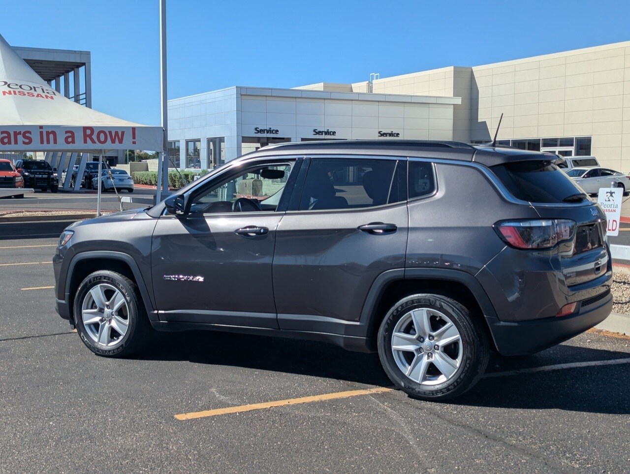 2022 Jeep Compass Latitude photo 4