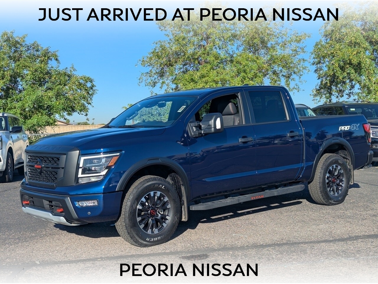 2023 Nissan Titan Truck 