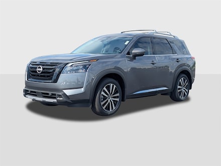 2025 Nissan Pathfinder Platinum SUV