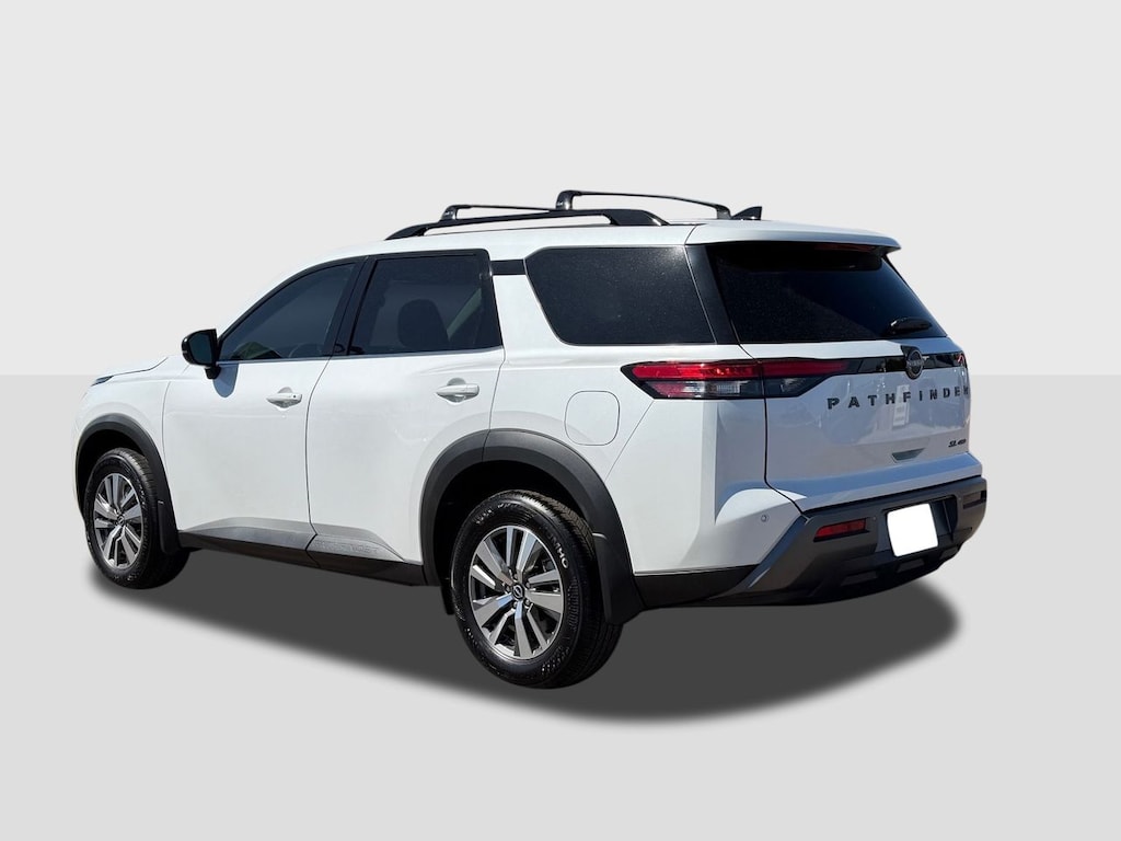 New 2026 Nissan Pathfinder SL SUV