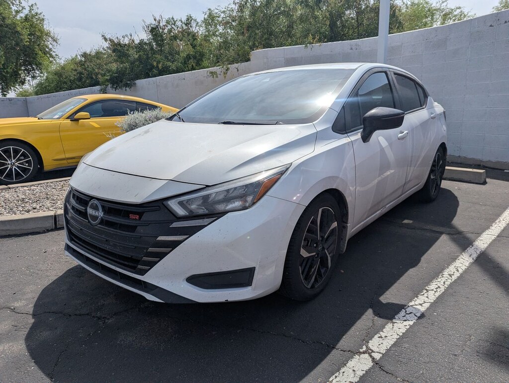 Used 2023 Nissan Versa 1.6 SR Sedan
