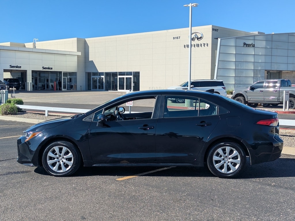 Used 2024 Toyota Corolla LE Sedan