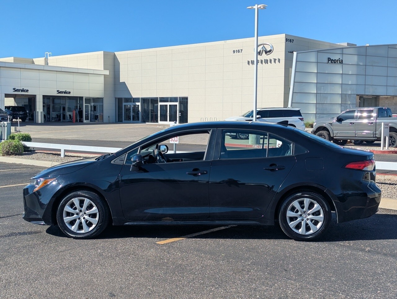2024 Toyota Corolla LE photo 3