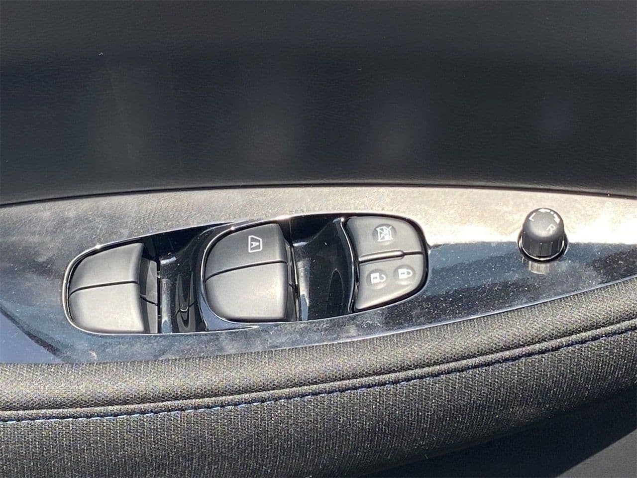 2025 Nissan Leaf SV PLUS - Photo 8