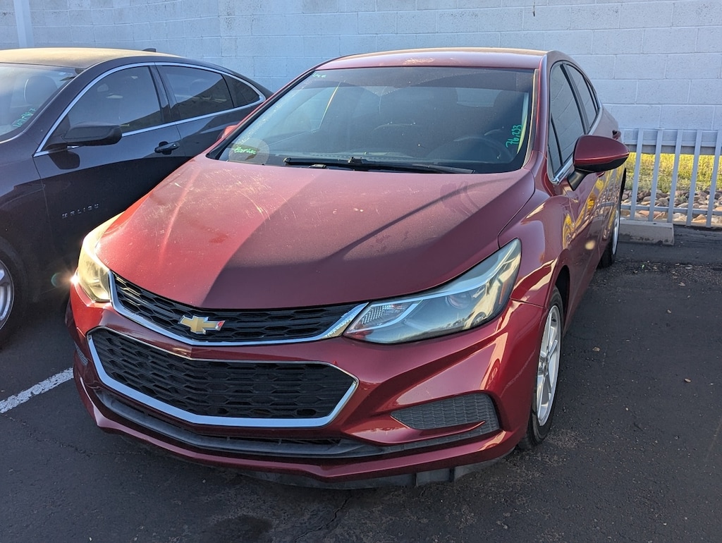 Used 2017 Chevrolet Cruze LT Hatchback