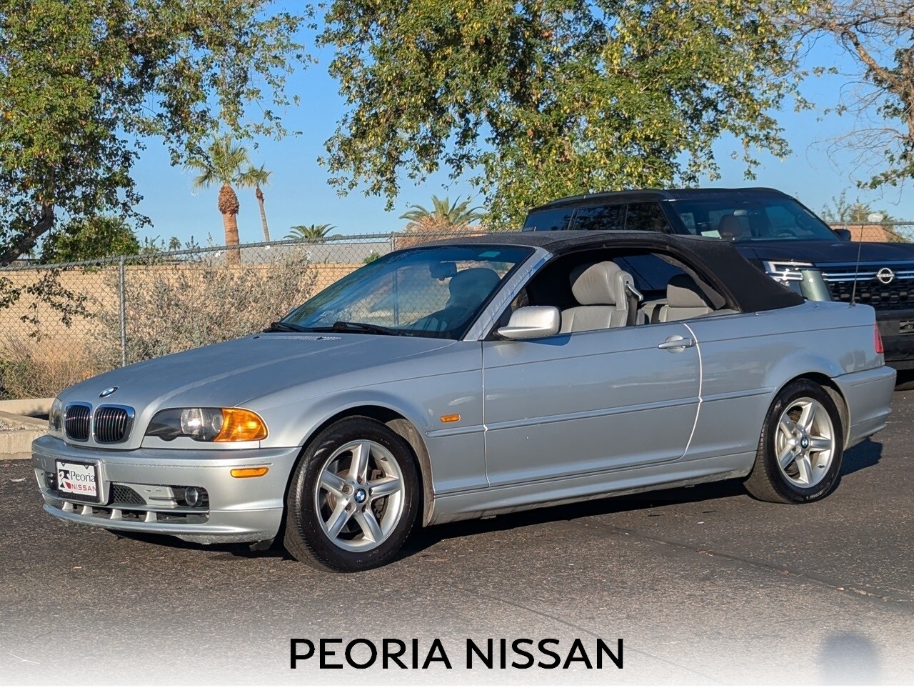 2002 BMW 3 Series Base