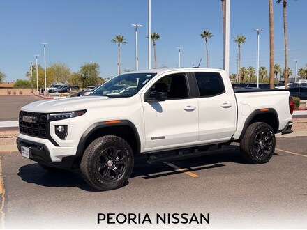 2024 GMC Canyon Elevation Truck