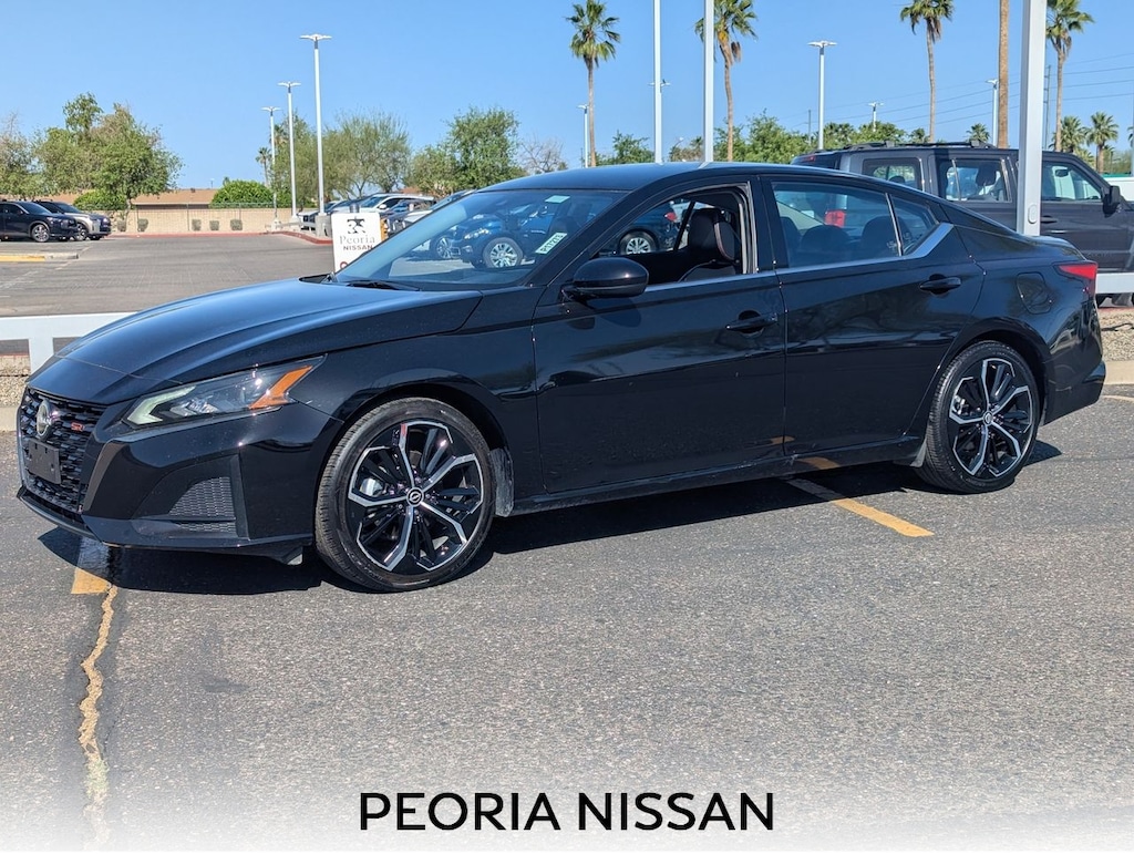 Certified 2025 Nissan Altima 2.5 SR Sedan