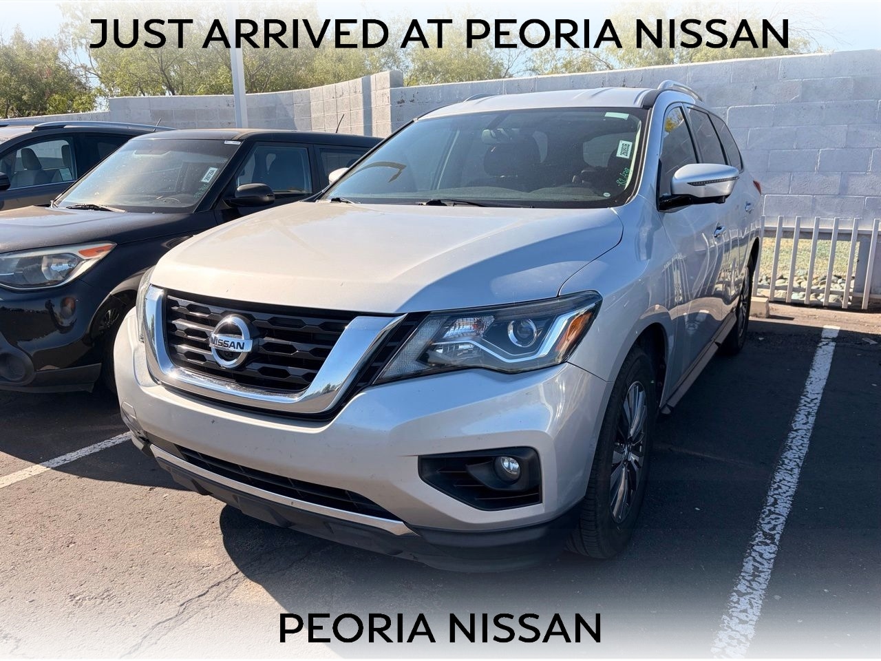 2019 Nissan Pathfinder SUV 