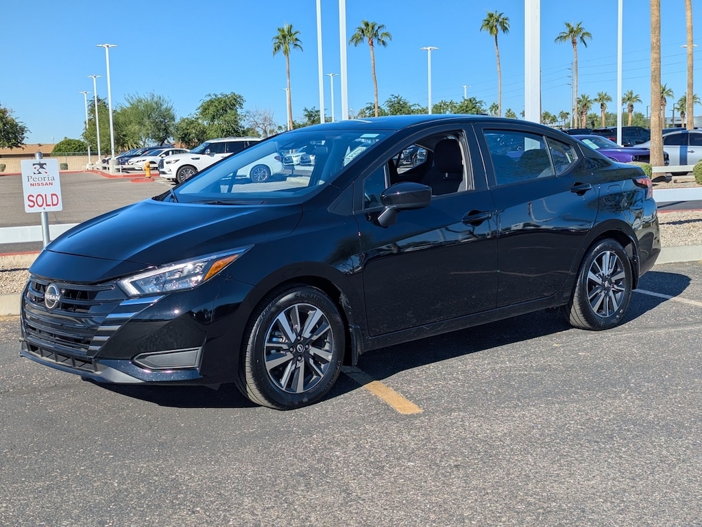 Certified 2025 Nissan Versa 1.6 SV Sedan
