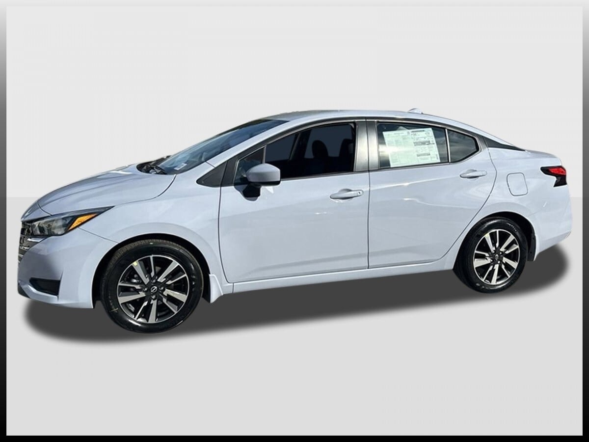 2025 Nissan Versa Sedan 