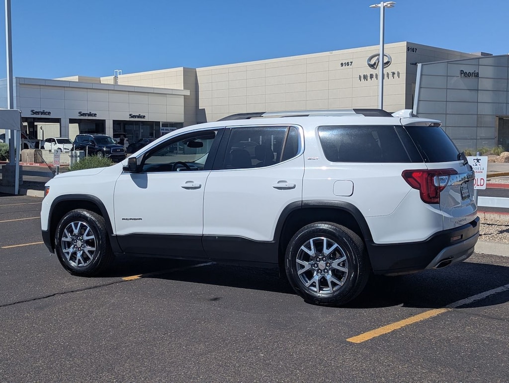 Used 2023 GMC Acadia SLT SUV