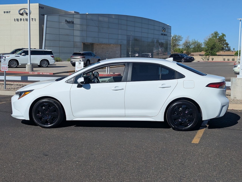 Used 2024 Toyota Corolla LE Sedan