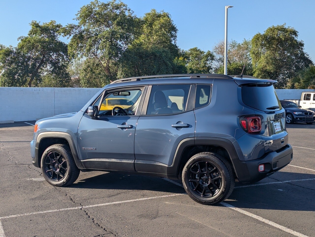 2020 Jeep Renegade Altitude photo 3