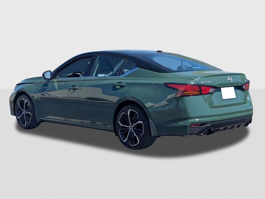New 2026 Nissan Altima SR Sedan