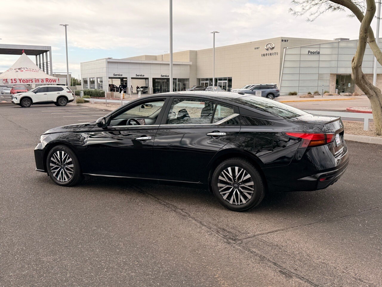2025 Nissan Altima 2.5 SV photo 4