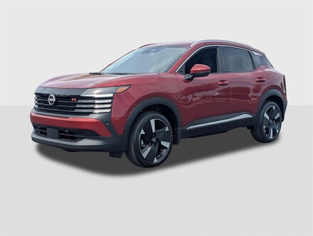 2025 Nissan Kicks SR SUV