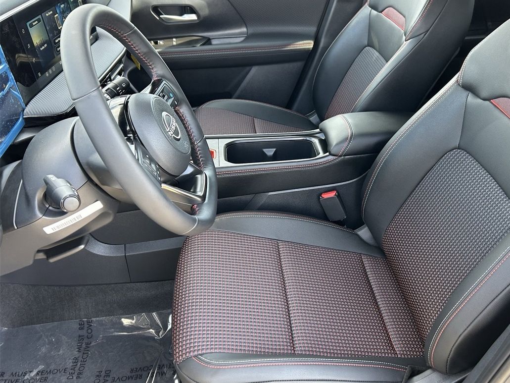 2026 Nissan KICKS SR - Photo 30