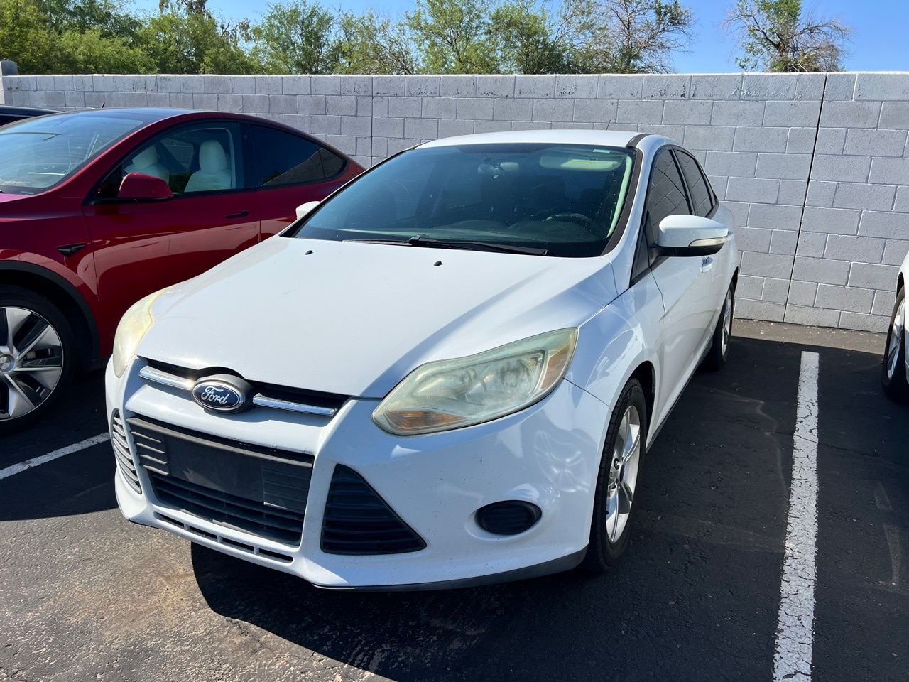Used 2014 Ford Focus SE with VIN 1FADP3F22EL332590 for sale in Peoria, AZ