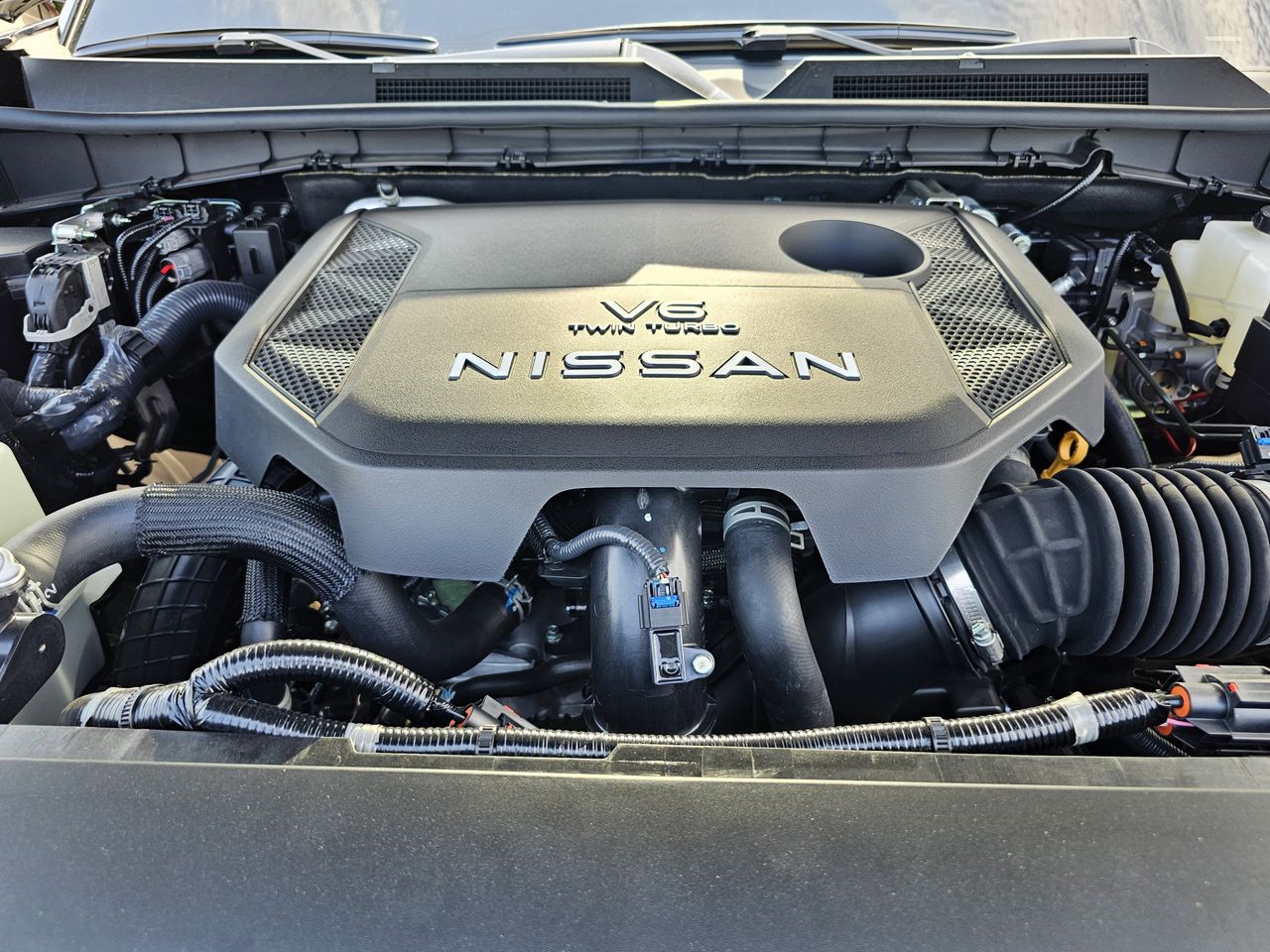 2025 Nissan Armada Platinum Reserve - Photo 10