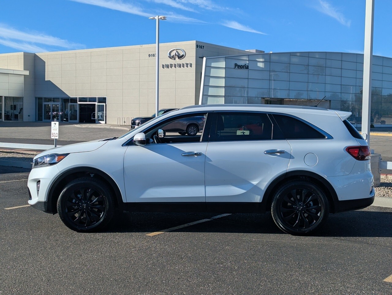 2020 Kia Sorento EX photo 2